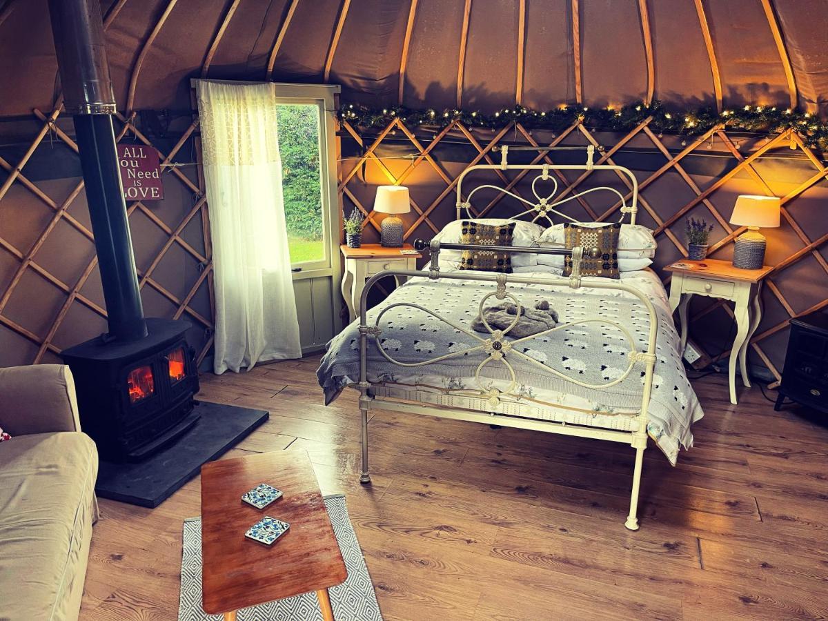 Отель Sunbank Yurt Лланголлен Экстерьер фото